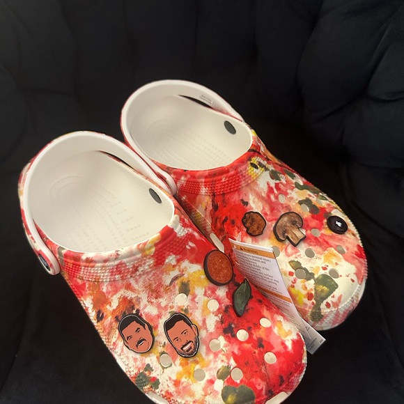 CROCS Other - Jimmy Kimmel Pizza Crocs Brand New Size 10